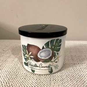 White Barn Vanilla Coconut Scented 3-Wick Candle